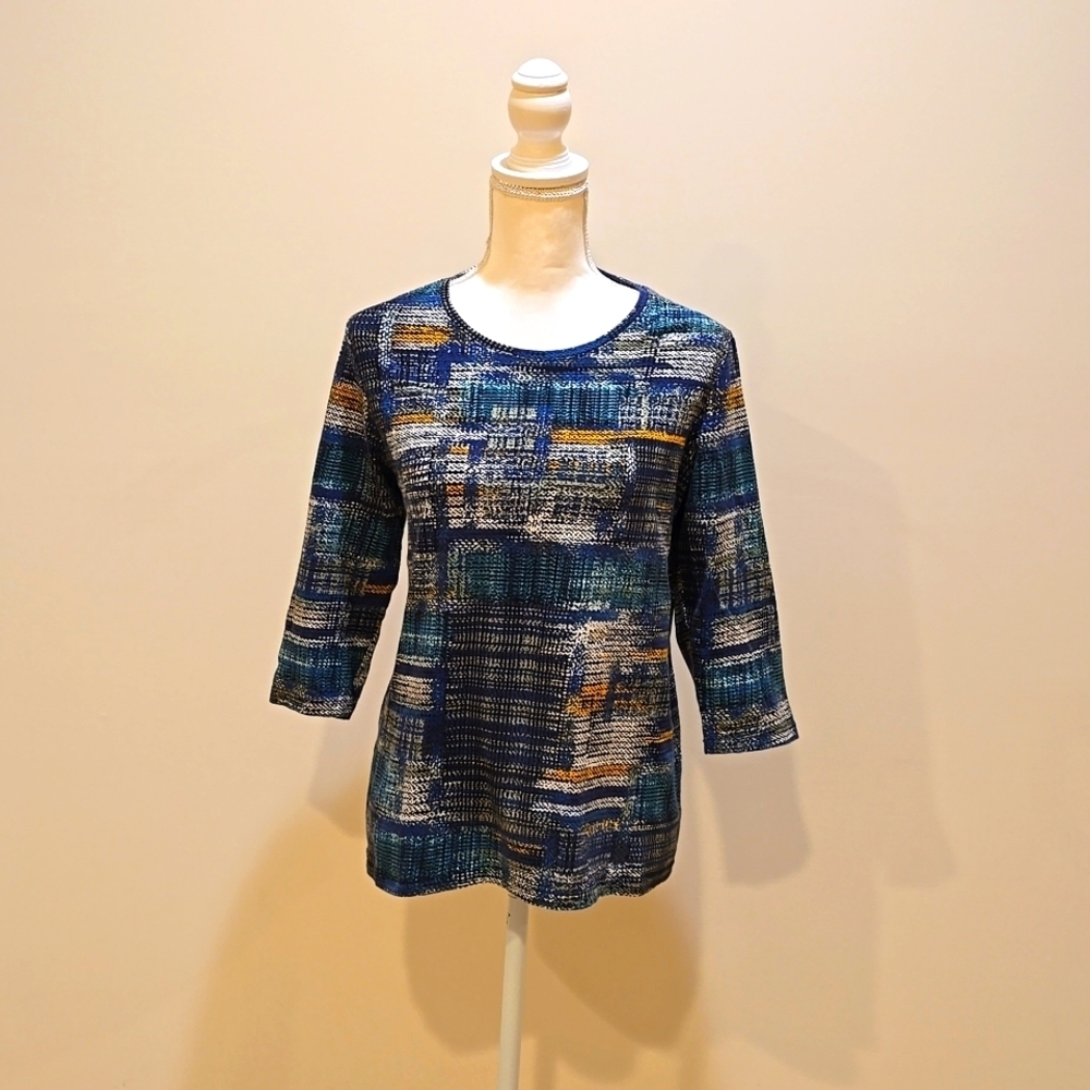 Christopher & Banks top. Size M